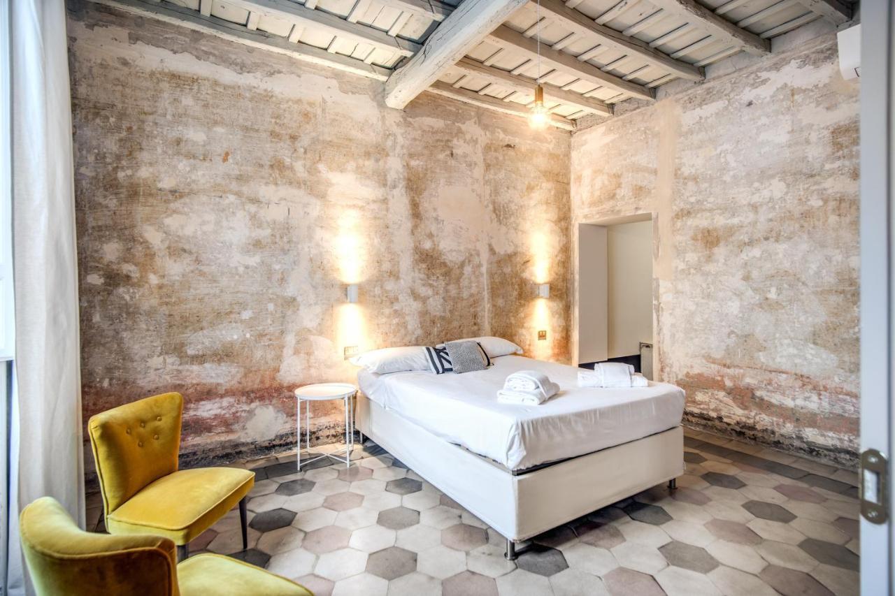 Stylish And Spacious Apartment Next To The Colosseum Rome Extérieur photo