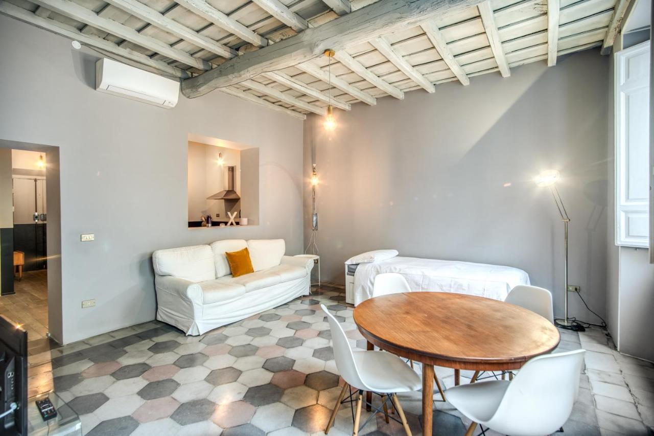 Stylish And Spacious Apartment Next To The Colosseum Rome Extérieur photo