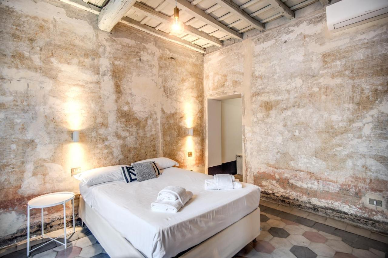 Stylish And Spacious Apartment Next To The Colosseum Rome Extérieur photo