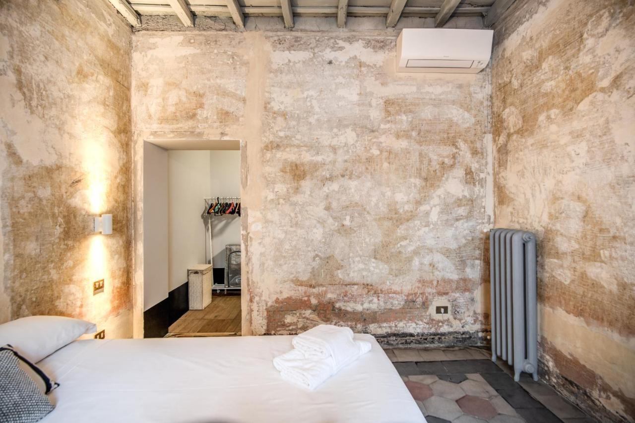 Stylish And Spacious Apartment Next To The Colosseum Rome Extérieur photo